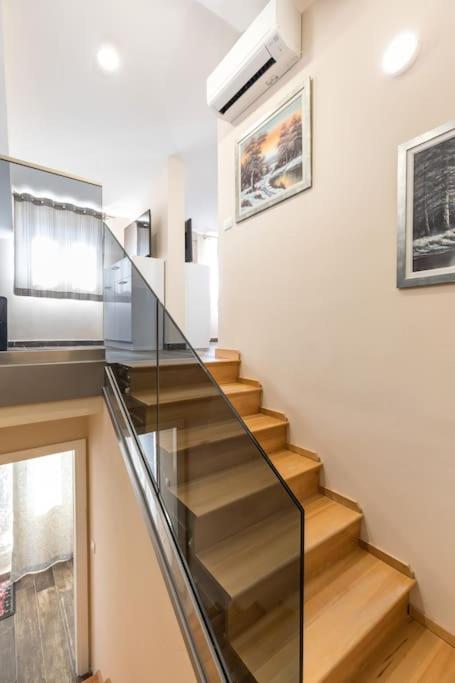 Elegant Residence Rooms & Apartments Сплит Экстерьер фото