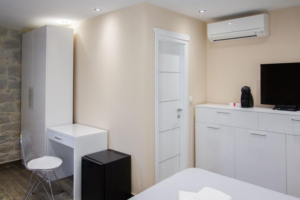 Elegant Residence Rooms & Apartments Сплит Экстерьер фото