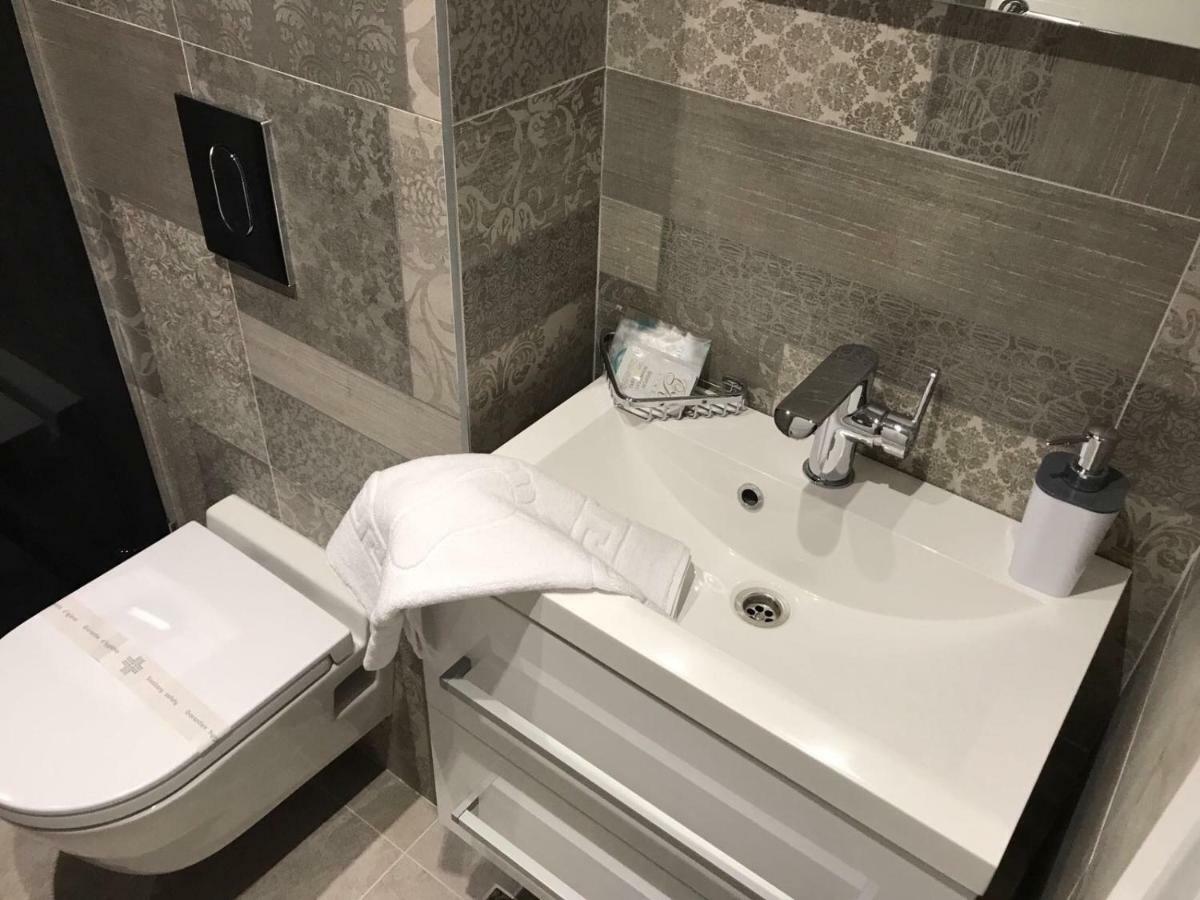 Elegant Residence Rooms & Apartments Сплит Экстерьер фото